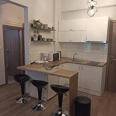 Studio12 Apartment *